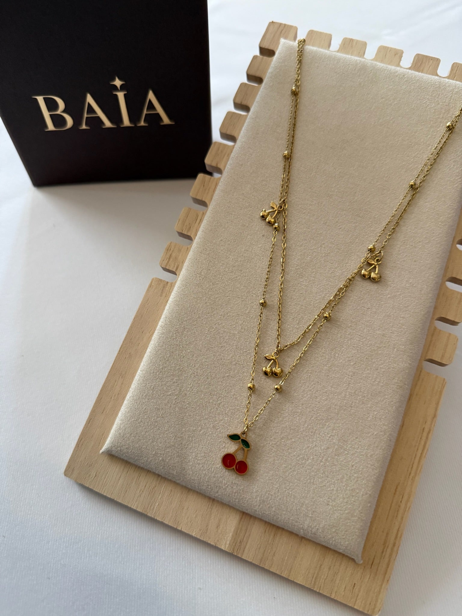 Collier CERISE